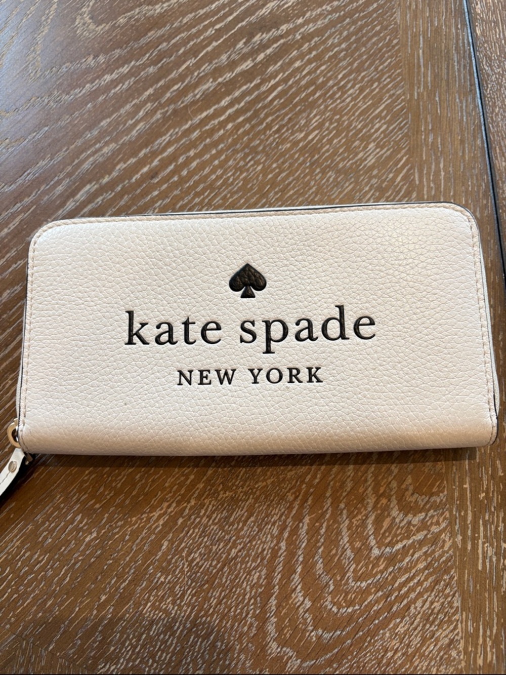 Kate Spade Outlet Ella Pebbled Leather Large Continental Wallet